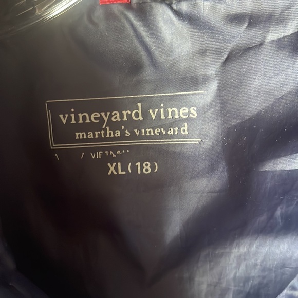 Vineyard Vines, lightweight puffer jacket XL - Picture 2 of 4
